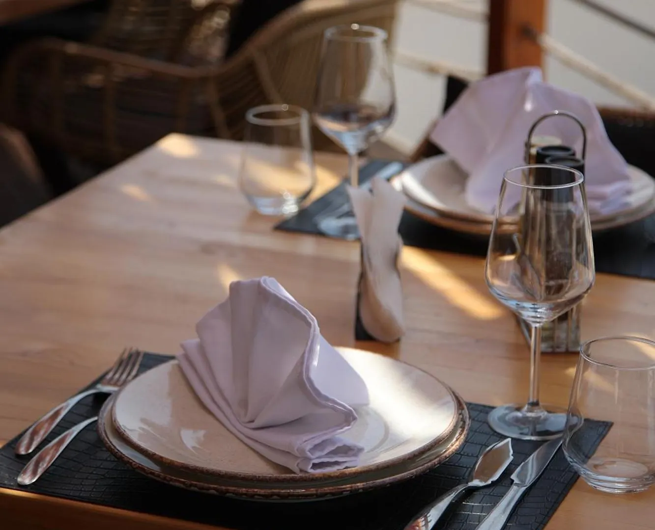 סרנדה Harbour Hotel 4*,