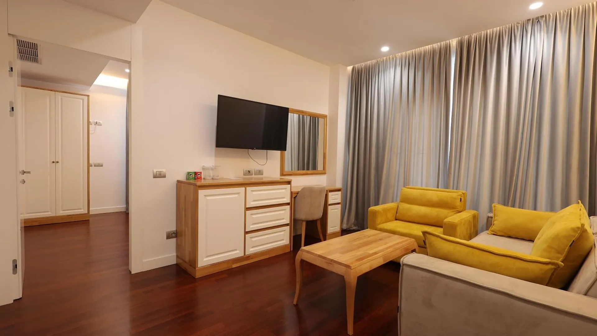 Harbour Hotel Saranda