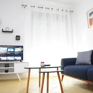 click-apartments-tirana.hotels-in-tirana.com/