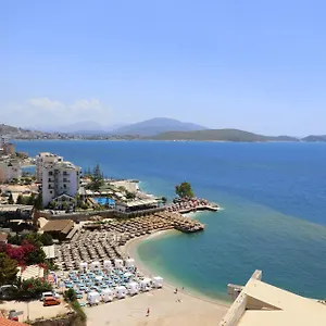 Blue Sarandë