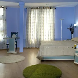 Stela Center 3*, Tirana Albanië