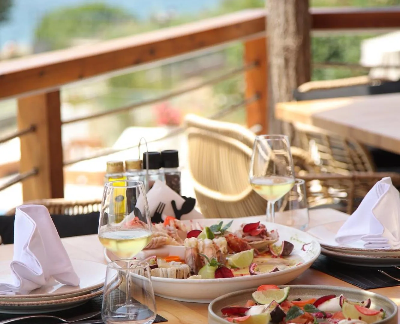 ****  Harbour Hotel Sarande Albania